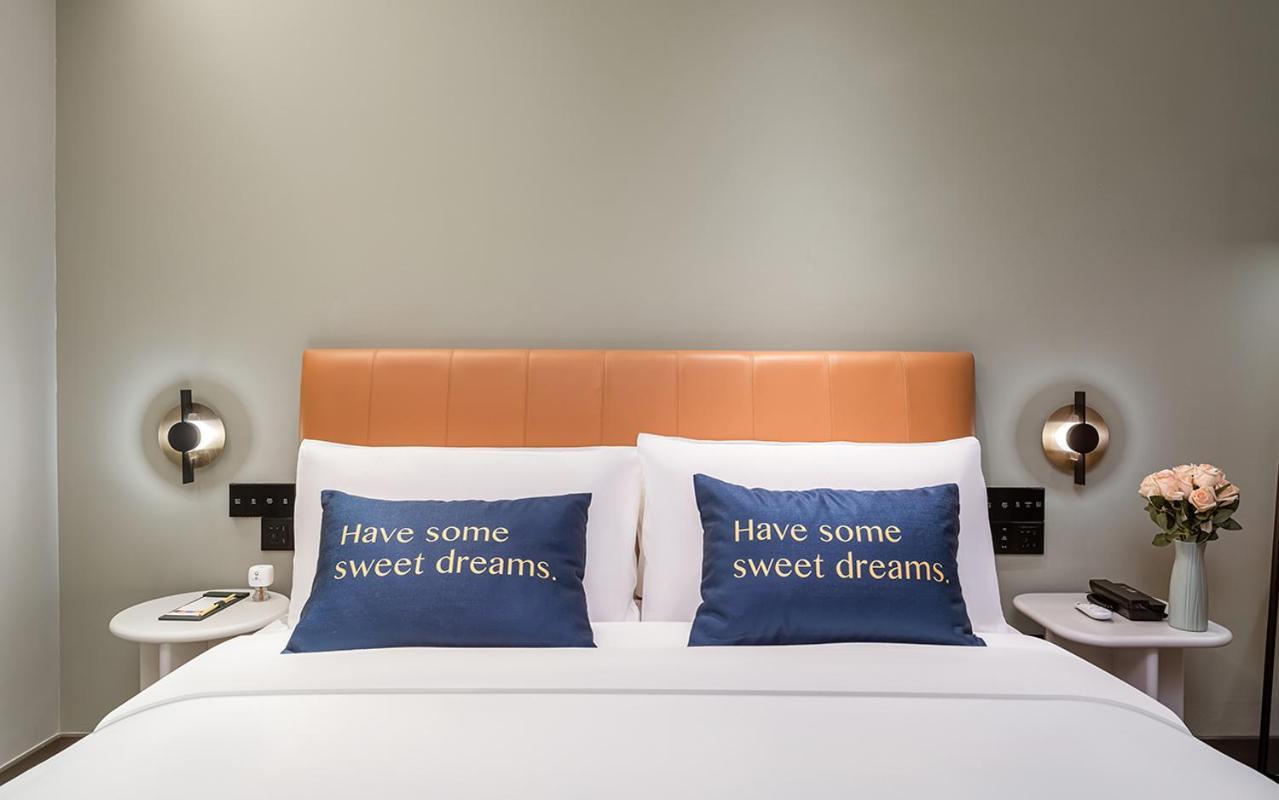 The Mustel Hotel Chongqing Hongyadong Екстериор снимка